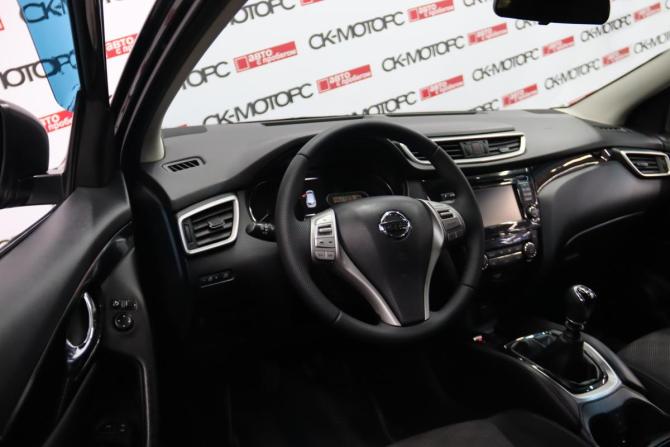 Nissan Qashqai II с пробегом 2015 года, цена 1 095 950 рублей, 174762 км, внедорожник, Автокод Объявления