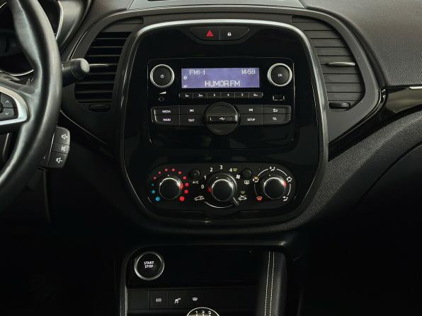 Renault Kaptur I Рестайлинг с пробегом 2021 года, цена 1 575 000 рублей, 98861 км, внедорожник, Автокод Объявления