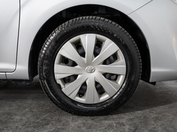 Toyota Corolla XI (E160 E170 E180) с пробегом 2015 года, цена 1 300 000 рублей, 59769 км, универсал, Автокод Объявления