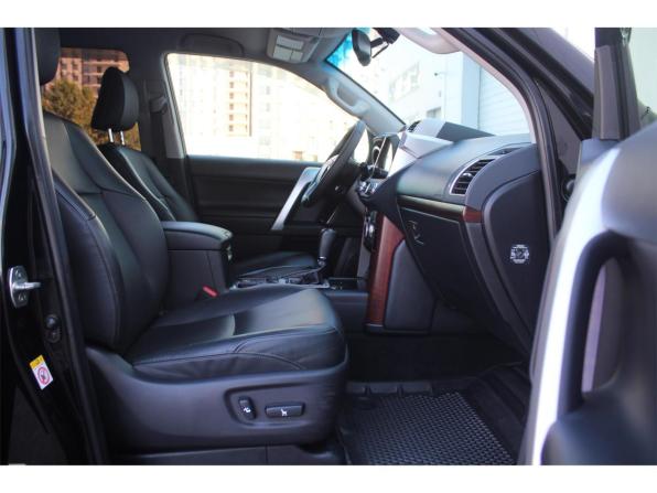 Toyota Land Cruiser Prado 150 Series Рестайлинг 1 с пробегом 2016 года, цена 4 230 000 рублей, 120689 км, внедорожник, Автокод Объявления