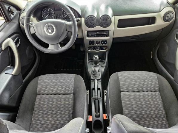 Renault Logan I Рестайлинг с пробегом 2012 года, цена 579 000 рублей, 100000 км, седан, Автокод Объявления