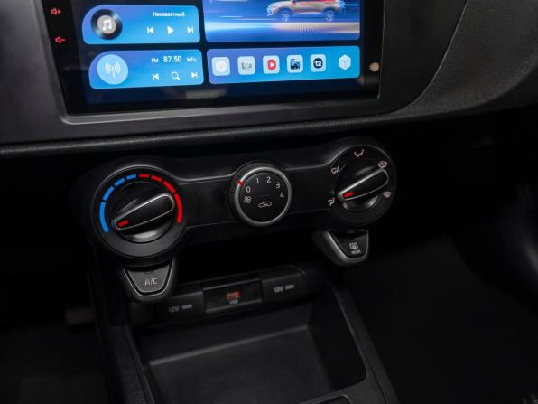 Kia Rio IV Рестайлинг с пробегом 2021 года, цена 1 495 000 рублей, 119109 км, хэтчбек, Автокод Объявления