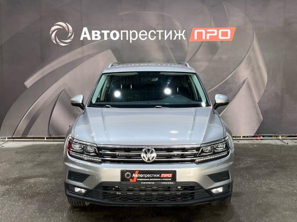 Volkswagen Tiguan II с пробегом 2018 года, цена 2 599 000 рублей, 159435 км, внедорожник, Автокод Объявления