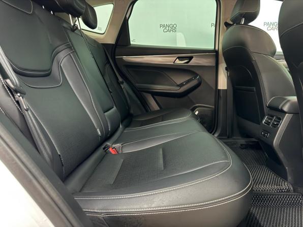 Haval Jolion I Рестайлинг с пробегом 2024 года, цена 2 111 000 рублей, 31100 км, внедорожник, Автокод Объявления