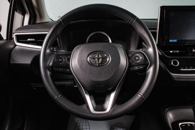 Toyota Corolla XII (E210) с пробегом 2020 года, цена 1 999 000 рублей, 61500 км, седан, Автокод Объявления