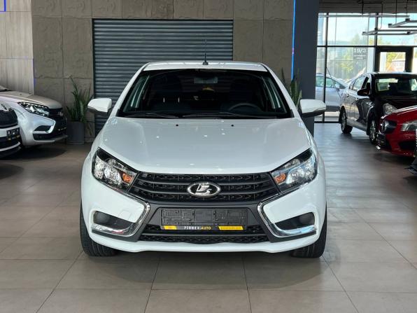 Lada (ВАЗ) Vesta I с пробегом 2017 года, цена 890 000 рублей, 147526 км, седан, Автокод Объявления