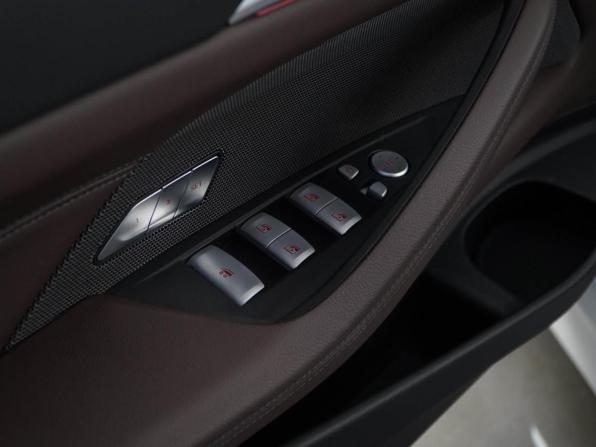 BMW 4 серии G22 G23 G26 Рестайлинг с пробегом 2025 года, цена 6 998 055 рублей, 10113 км, кабриолет, Автокод Объявления