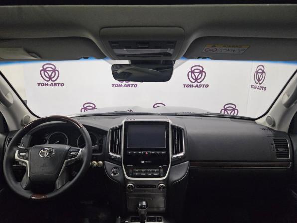 Toyota Land Cruiser 200 Series Рестайлинг 2 с пробегом 2018 года, цена 7 200 000 рублей, 113492 км, внедорожник, Автокод Объявления