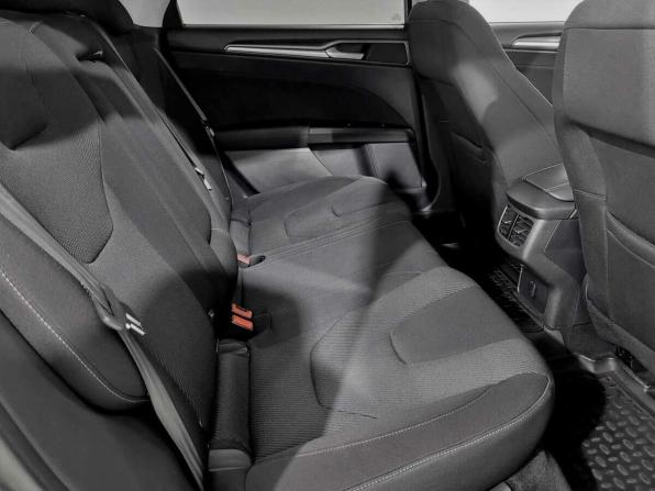 Ford Mondeo V с пробегом 2016 года, цена 1 080 000 рублей, 313490 км, седан, Автокод Объявления