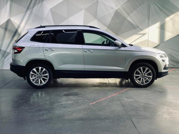 Skoda Karoq I с пробегом 2021 года, цена 2 250 000 рублей, 58810 км, внедорожник, Автокод Объявления
