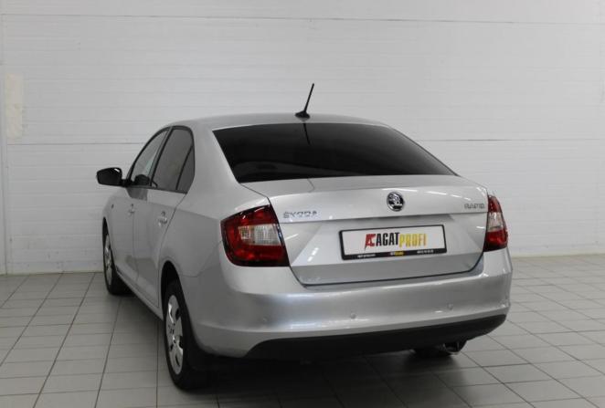 Skoda Rapid I с пробегом 2017 года, цена 1 250 000 рублей, 164442 км, лифтбек, Автокод Объявления