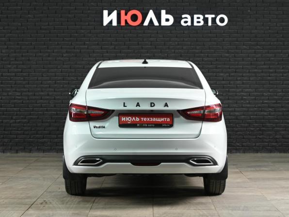 Lada (ВАЗ) Vesta I Рестайлинг (NG) с пробегом 2023 года, цена 1 335 000 рублей, 51838 км, седан, Автокод Объявления