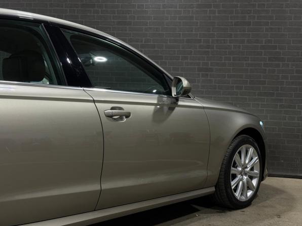 Audi A6 IV (C7) Рестайлинг с пробегом 2015 года, цена 1 999 000 рублей, 193758 км, седан, Автокод Объявления