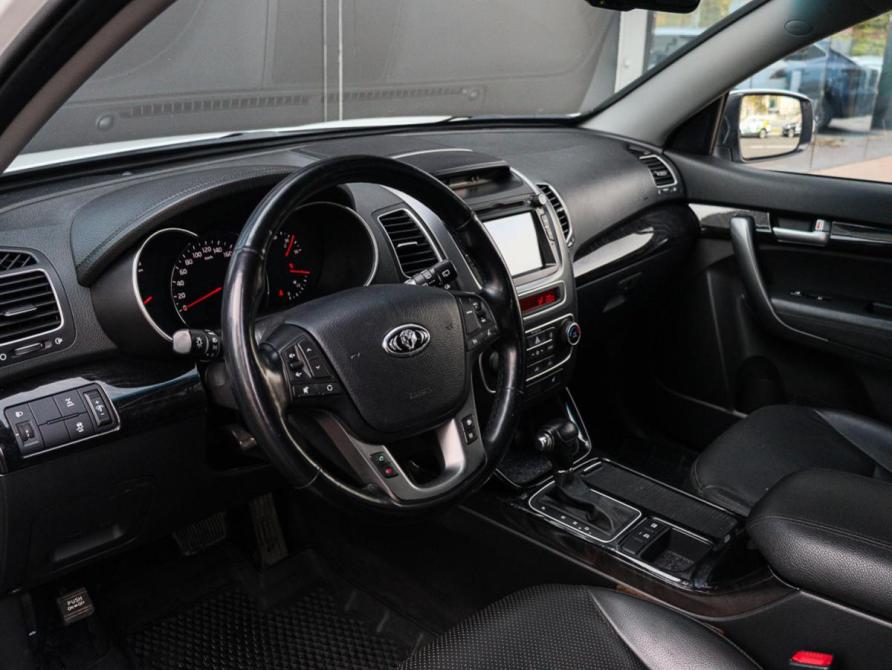 Kia Sorento II Рестайлинг Москва  - изображение 12