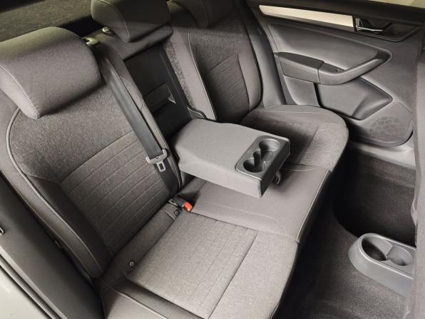 Skoda Rapid II с пробегом 2022 года, цена 1 861 000 рублей, 60838 км, лифтбек, Автокод Объявления