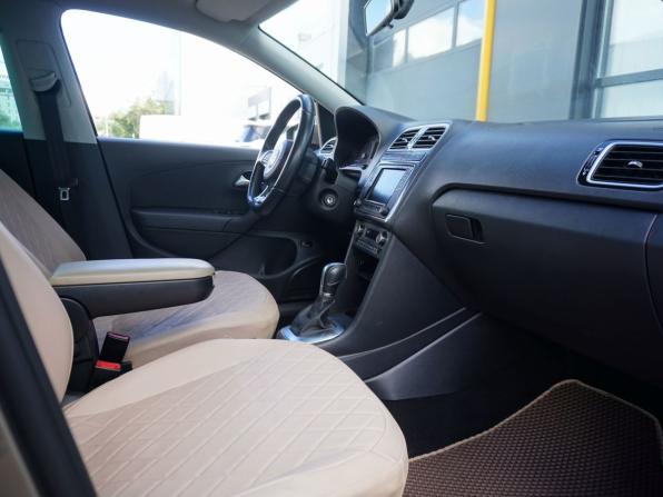 Volkswagen Polo V Рестайлинг с пробегом 2018 года, цена 1 230 000 рублей, 127680 км, седан, Автокод Объявления