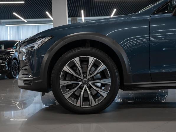Volvo V90 Cross Country I Рестайлинг с пробегом 2020 года, цена 4 700 000 рублей, 140692 км, универсал, Автокод Объявления