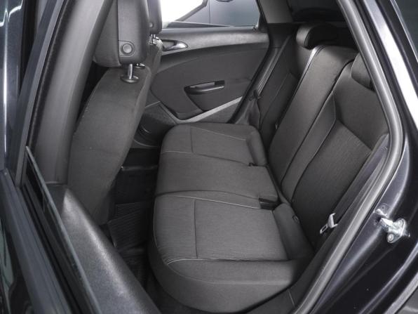 Opel Astra J Рестайлинг с пробегом 2014 года, цена 900 000 рублей, 92761 км, универсал, Автокод Объявления