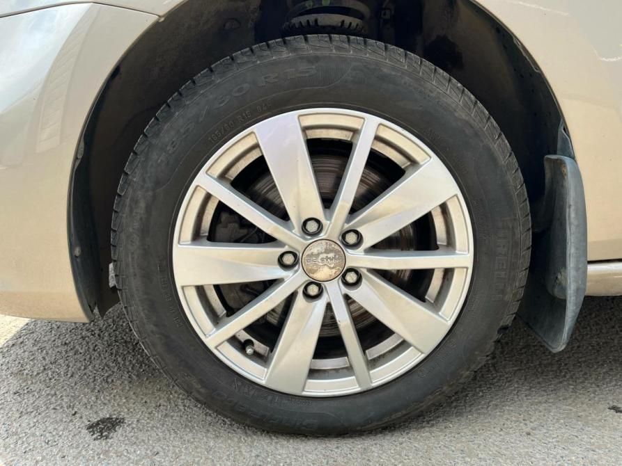 Volkswagen Polo V Рестайлинг Нижнекамск  - изображение 15