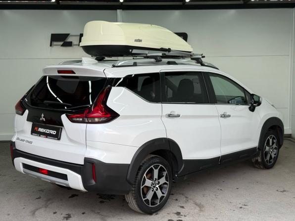 Mitsubishi Xpander I с пробегом 2022 года, цена 2 079 000 рублей, 89510 км, внедорожник, Автокод Объявления