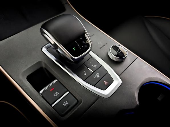 Omoda C5 I с пробегом 2023 года, цена 1 725 000 рублей, 28775 км, внедорожник, Автокод Объявления