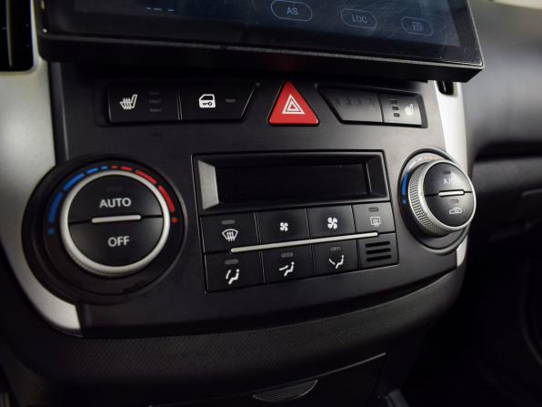 Kia Ceed I Рестайлинг с пробегом 2011 года, цена 655 999 рублей, 274295 км, универсал, Автокод Объявления
