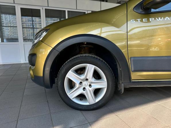 Renault Sandero II с пробегом 2018 года, цена 1 060 000 рублей, 78043 км, хэтчбек, Автокод Объявления