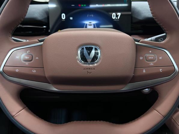 Changan UNI-Z с пробегом 2026 года, цена 2 350 000 рублей, 155 км, внедорожник, Автокод Объявления