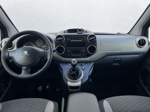 Peugeot Partner II Рестайлинг с пробегом 2013 года, цена 590 000 рублей, 311923 км, компактвэн, Автокод Объявления