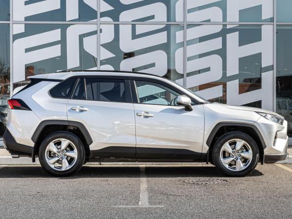 Toyota RAV4 V (XA50) с пробегом 2020 года, цена 3 090 000 рублей, 48223 км, внедорожник, Автокод Объявления