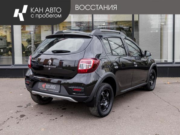 Renault Sandero II с пробегом 2017 года, цена 980 200 рублей, 105459 км, хэтчбек, Автокод Объявления
