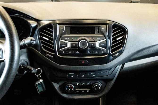 Lada (ВАЗ) Vesta I с пробегом 2020 года, цена 990 000 рублей, 74067 км, универсал, Автокод Объявления