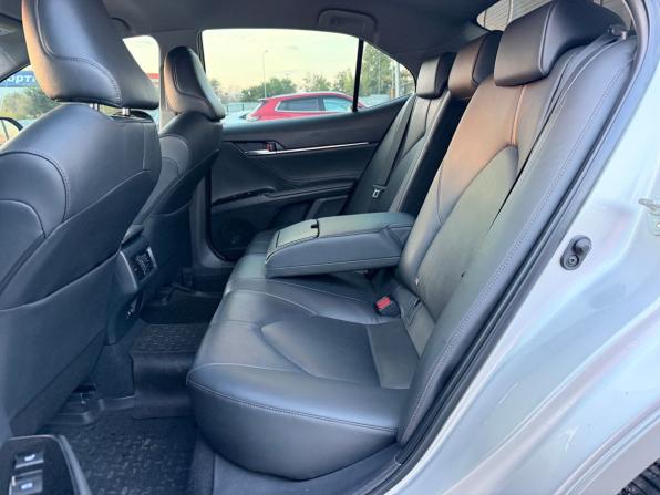 Toyota Camry VIII (XV70) с пробегом 2018 года, цена 2 499 000 рублей, 193000 км, седан, Автокод Объявления