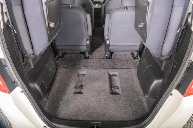 Honda Freed I Рестайлинг с пробегом 2012 года, цена 1 099 000 рублей, 143905 км, компактвэн, Автокод Объявления