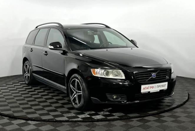 Volvo V50 I Рестайлинг с пробегом 2010 года, цена 820 000 рублей, 265060 км, универсал, Автокод Объявления