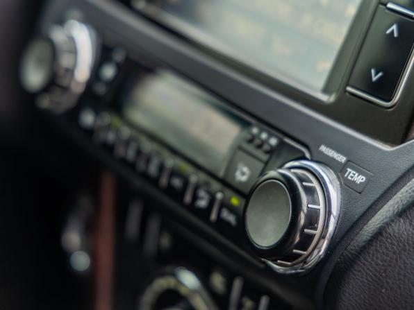 Toyota Land Cruiser Prado 150 Series Рестайлинг 1 с пробегом 2015 года, цена 3 028 000 рублей, 188957 км, внедорожник, Автокод Объявления