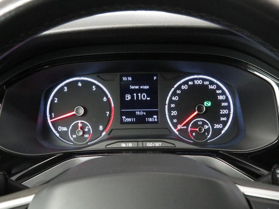 Volkswagen Polo VI Санкт-Петербург  - изображение 9