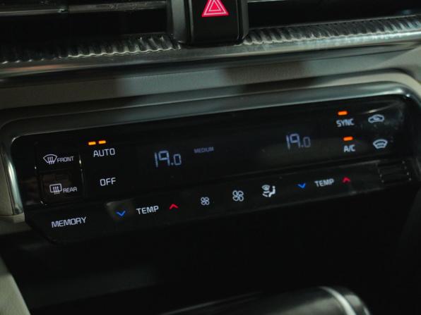 Kia K5 III с пробегом 2021 года, цена 2 538 000 рублей, 71332 км, седан, Автокод Объявления