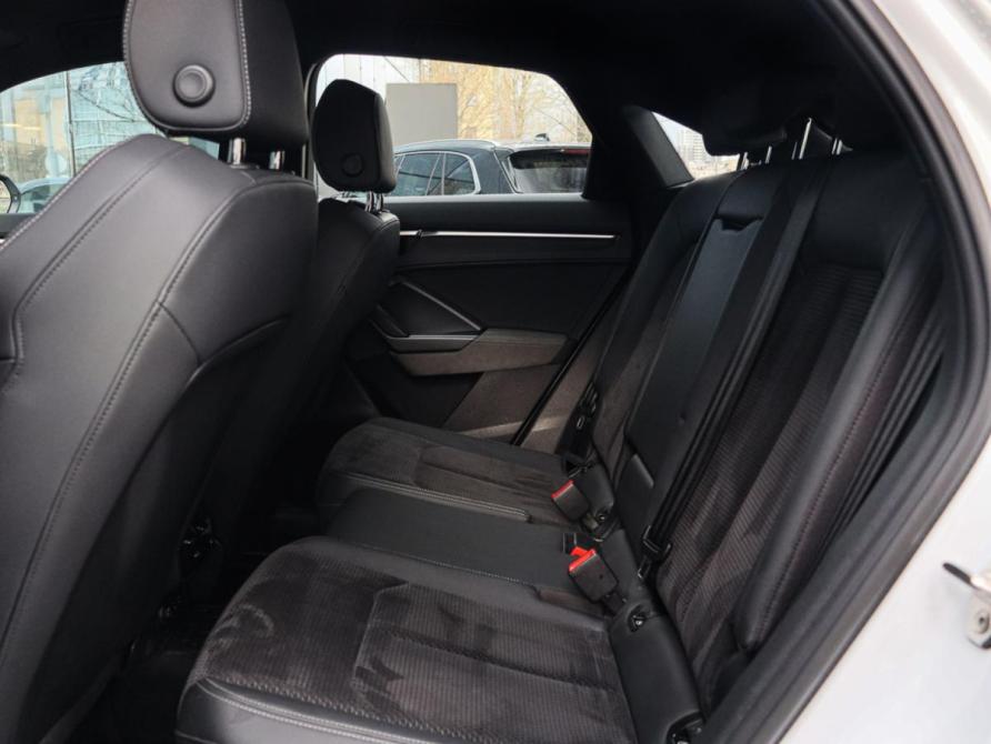 Audi Q3 Sportback II (F3) Москва  - изображение 8