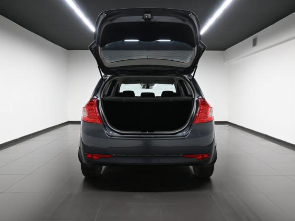 Kia Ceed I Рестайлинг с пробегом 2011 года, цена 795 000 рублей, 206611 км, хэтчбек, Автокод Объявления