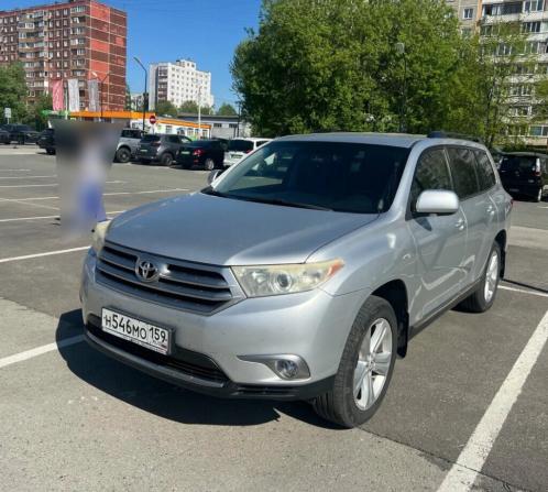 Toyota Highlander II (XU40) Рестайлинг с пробегом 2012 года, цена 1 749 000 рублей, 241000 км, внедорожник, Автокод Объявления
