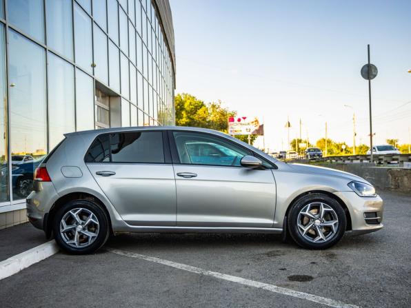 Volkswagen Golf VII с пробегом 2013 года, цена 1 048 000 рублей, 189147 км, хэтчбек, Автокод Объявления
