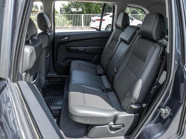 Opel Zafira B Рестайлинг с пробегом 2010 года, цена 642 000 рублей, 200303 км, компактвэн, Автокод Объявления