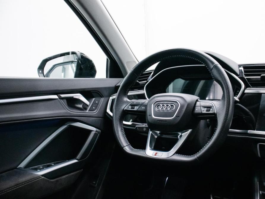 Audi Q3 II (F3) Красноярск  - изображение 13