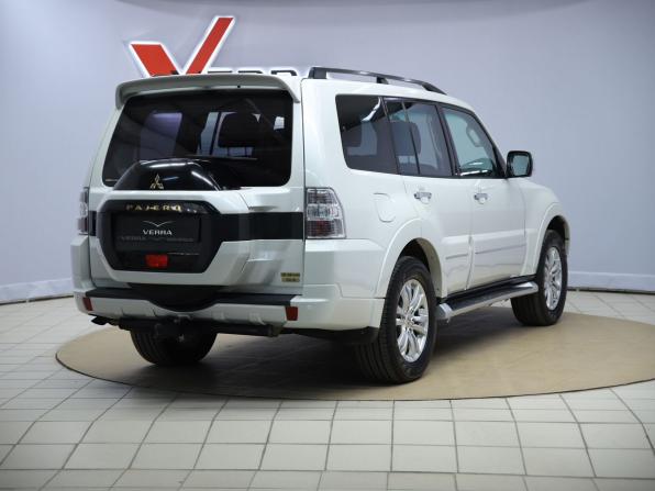 Mitsubishi Pajero IV Рестайлинг 2 с пробегом 2019 года, цена 3 730 000 рублей, 48254 км, внедорожник, Автокод Объявления