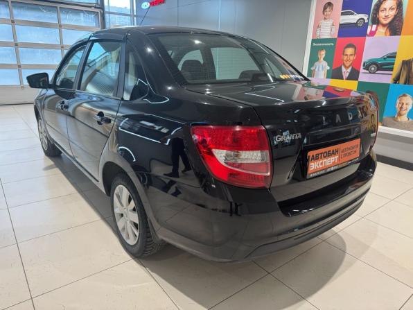 Lada (ВАЗ) Granta I Рестайлинг с пробегом 2022 года, цена 589 000 рублей, 101000 км, седан, Автокод Объявления