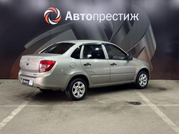 Lada (ВАЗ) Granta I с пробегом 2012 года, цена 340 000 рублей, 250674 км, седан, Автокод Объявления