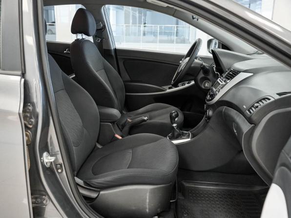 Hyundai Solaris I с пробегом 2012 года, цена 706 000 рублей, 166602 км, седан, Автокод Объявления