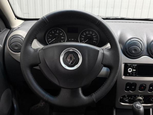 Renault Sandero I с пробегом 2012 года, цена 548 000 рублей, 163284 км, хэтчбек, Автокод Объявления