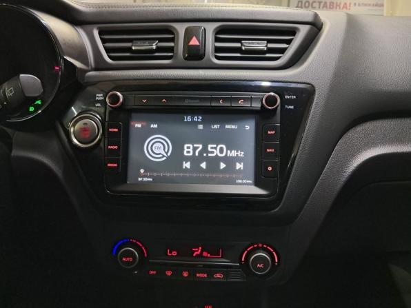 Kia Rio III Рестайлинг с пробегом 2017 года, цена 1 139 000 рублей, 91594 км, хэтчбек, Автокод Объявления